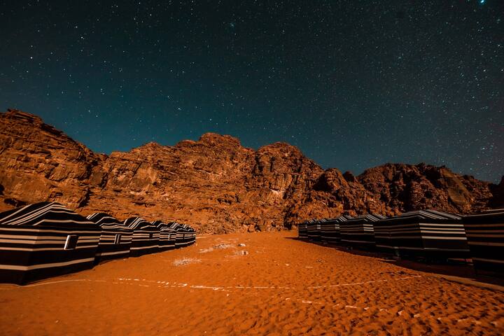 Wadi Rum Village的民宿