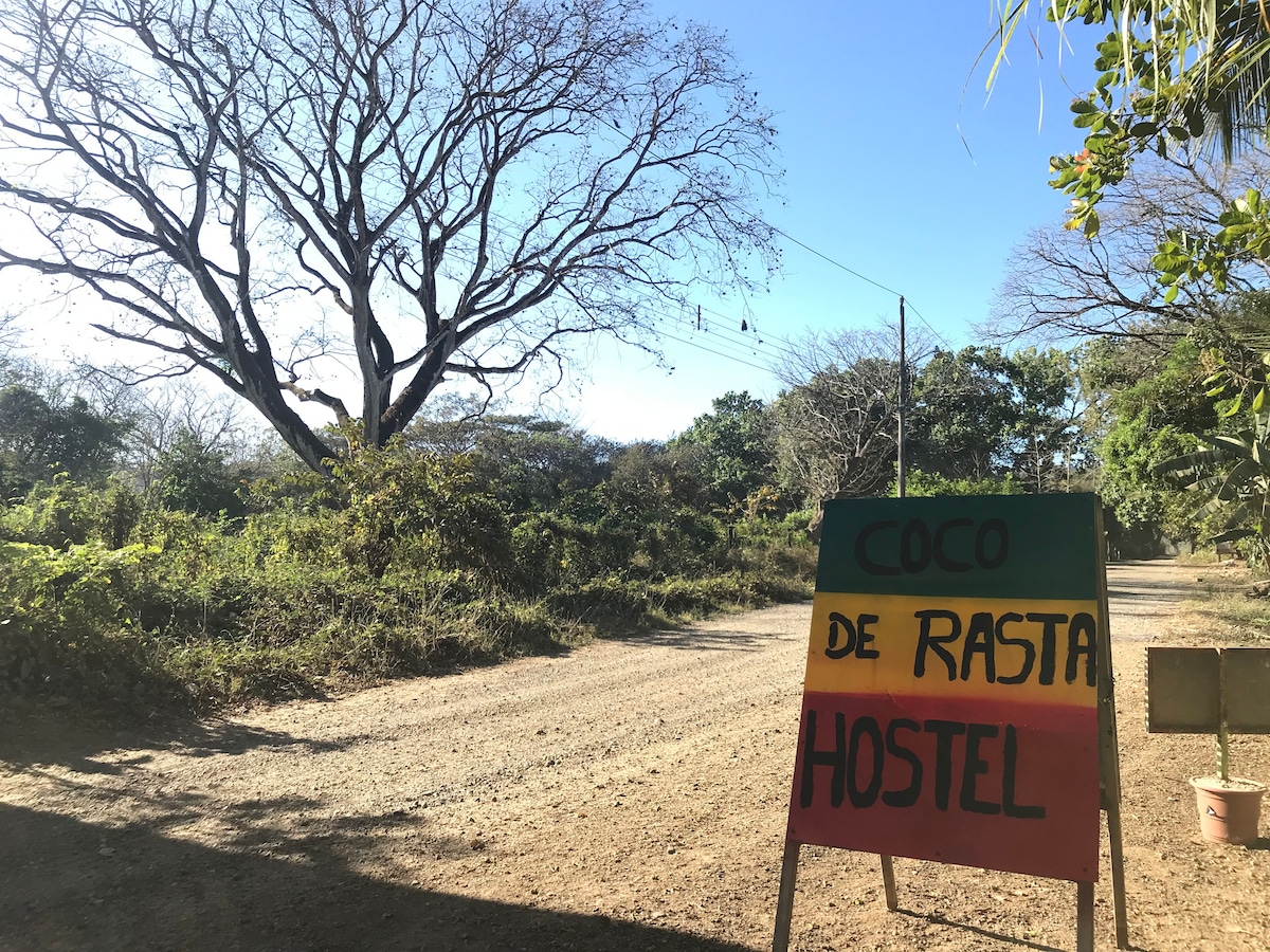 nosara, pelada - Coco de Rasta Hostel的便宜客房