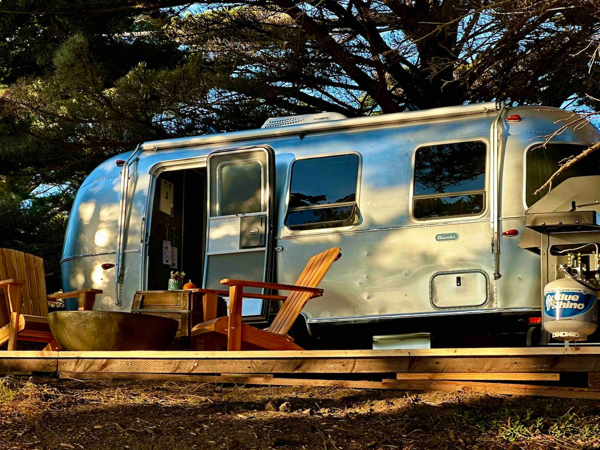 Beach Airstream (Bliss) - New Listing