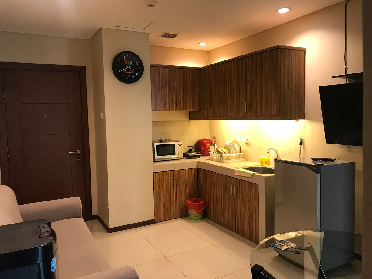 2卧室Thamrin Residence公寓