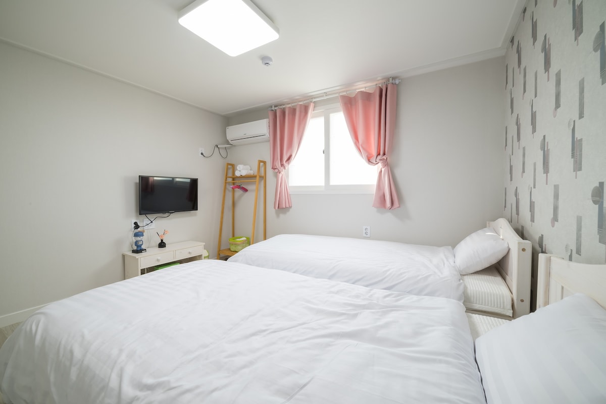 DreamtripGuestHouse 3 person (304)