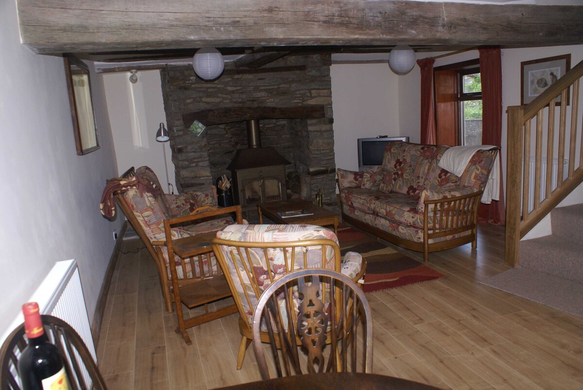 Lovely cosy cottage in Bishops Castle Shropshire