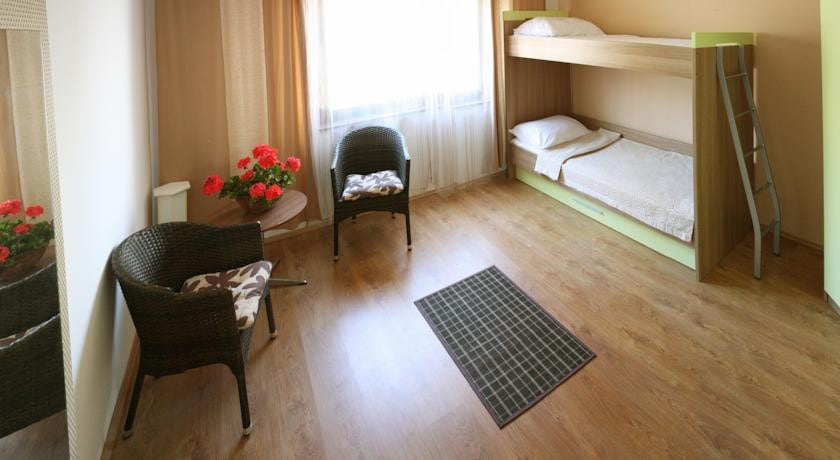 Revelin Guest House ， PAG -家庭（ 4 +2/2间客房）
