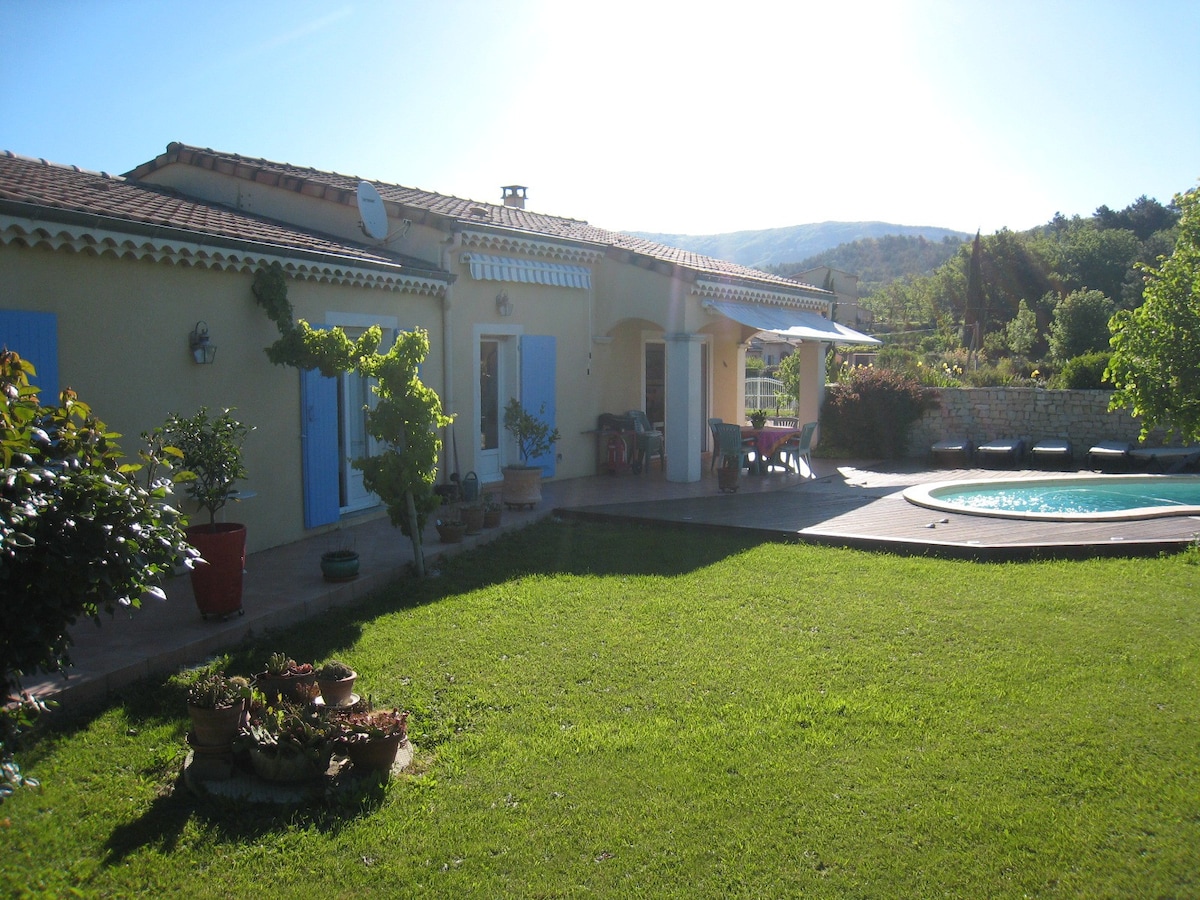 Villa en Drôme provençale