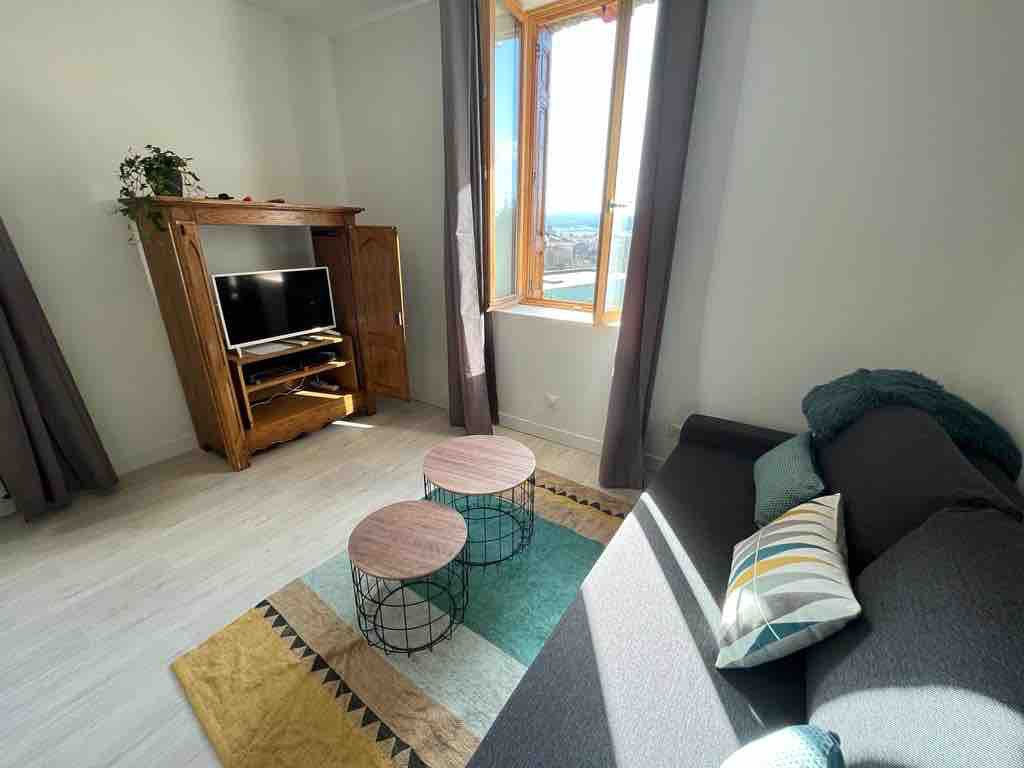 Appartement vue sur le village