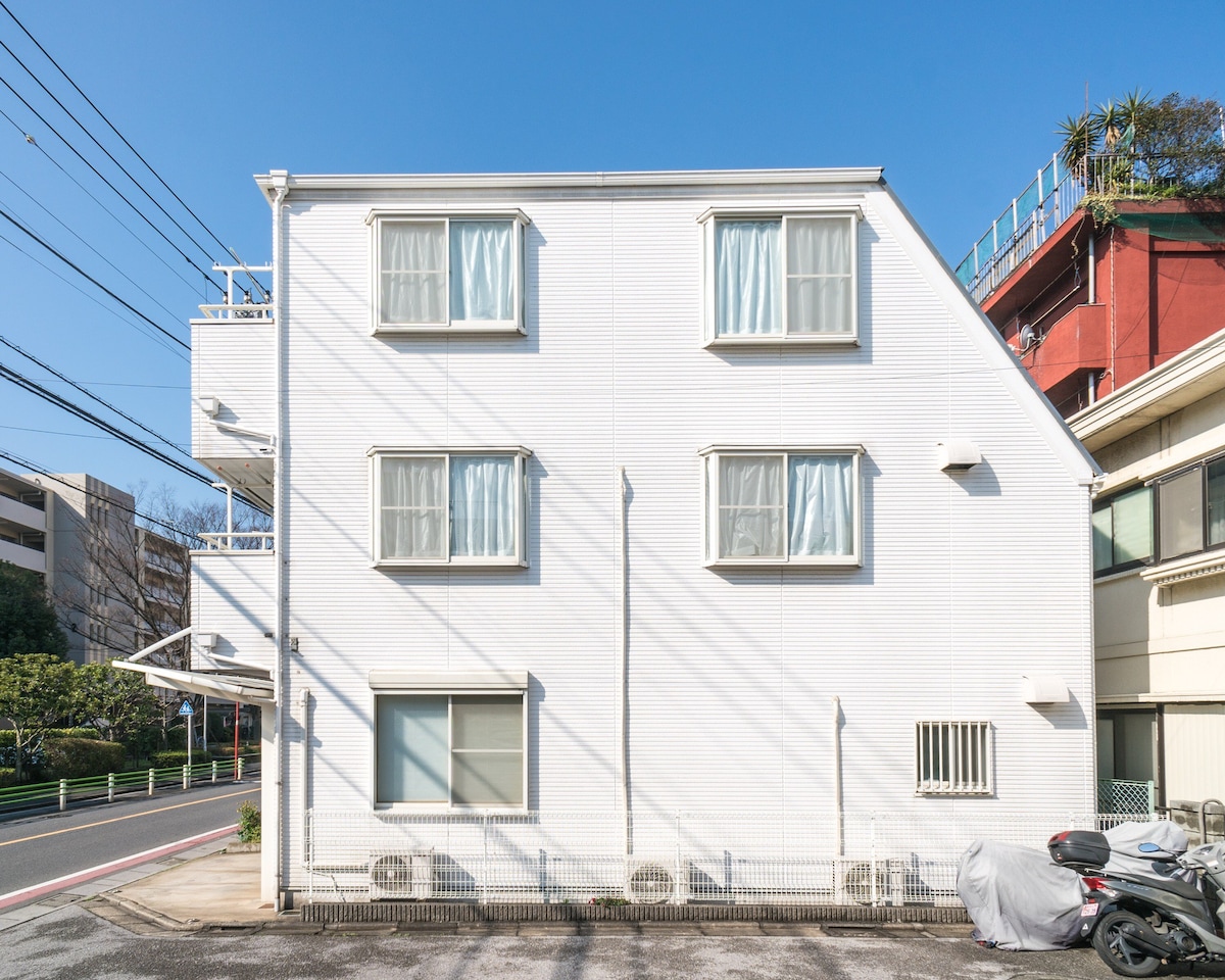 浅草/天空树/上野/成田/羽田空港直行/92平米独栋整租/最大15名入住可/免费停车场