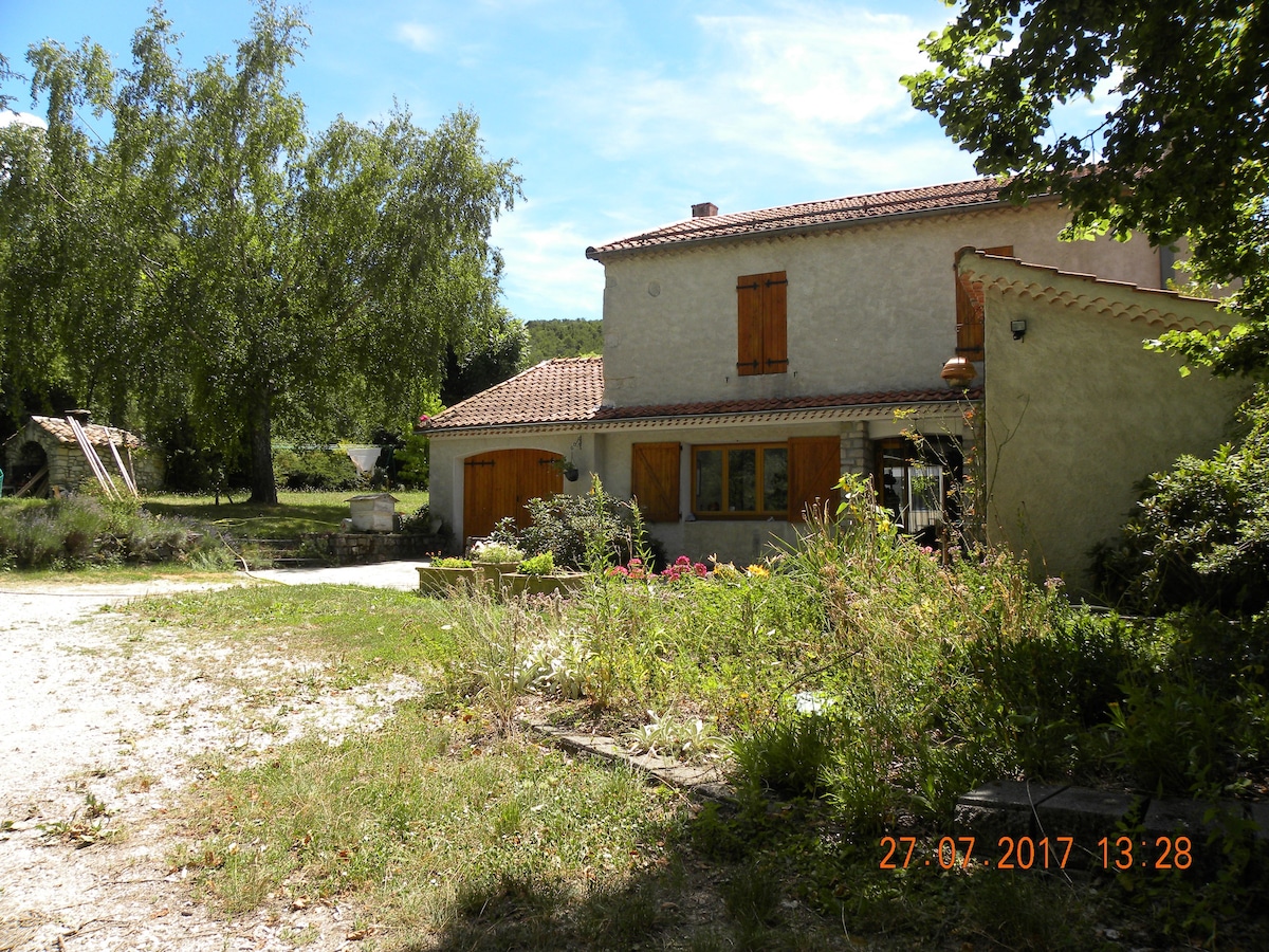 Maison de campagne calme