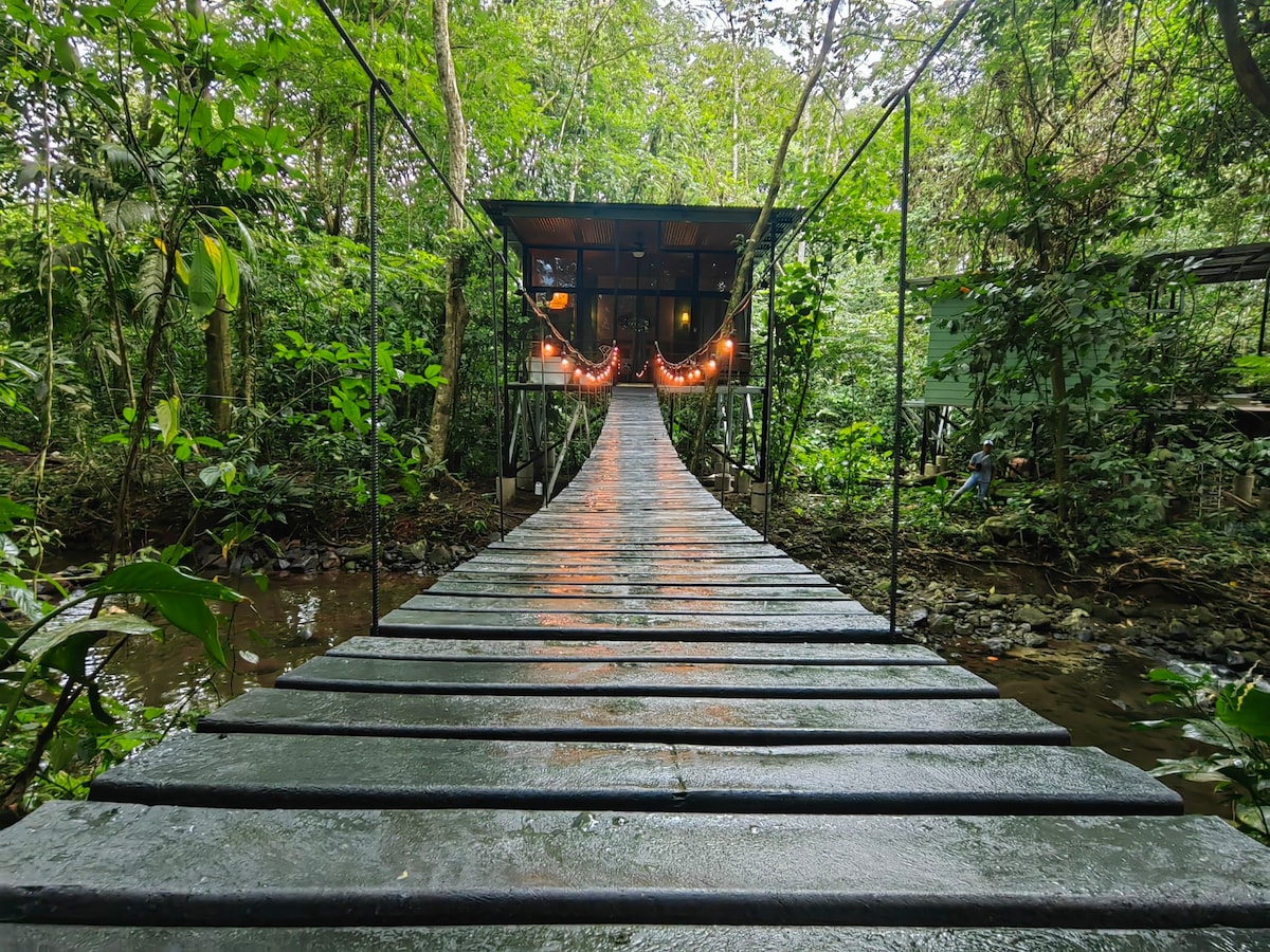 TreeTop Hideaway Arenal