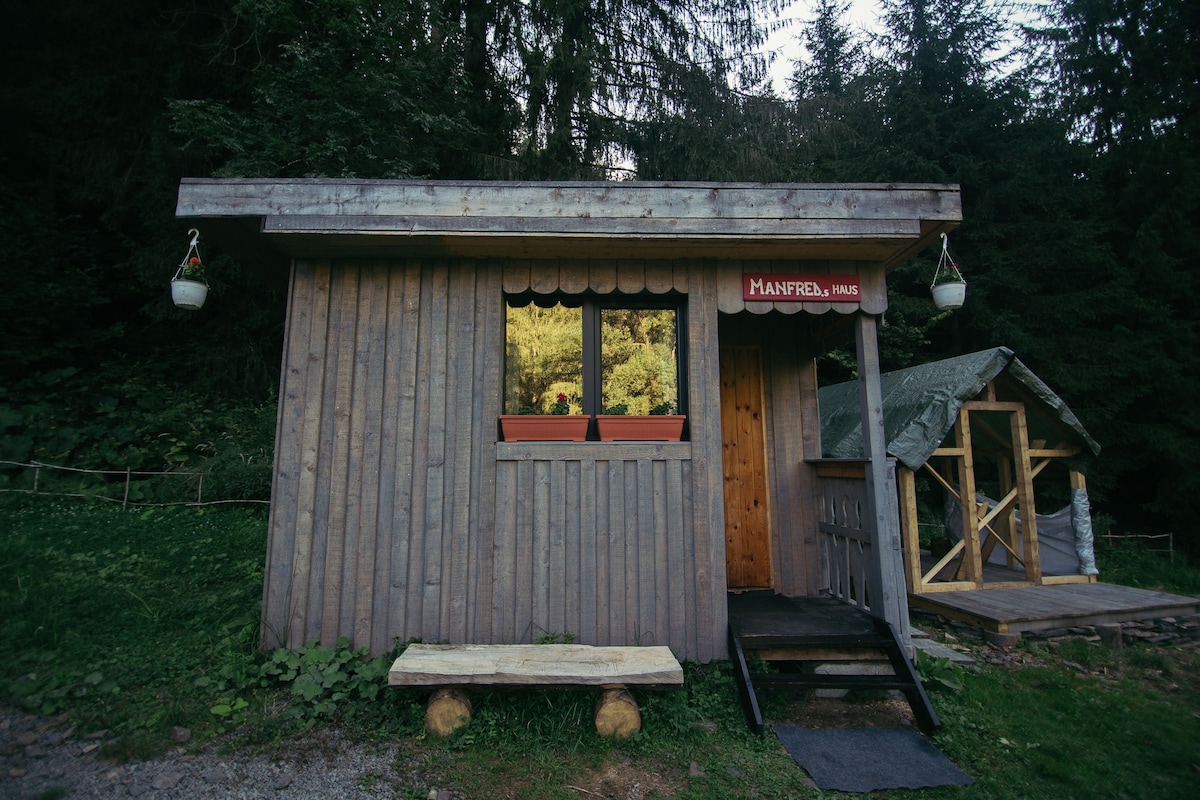 Manfred's Haus - Wooden Cabin