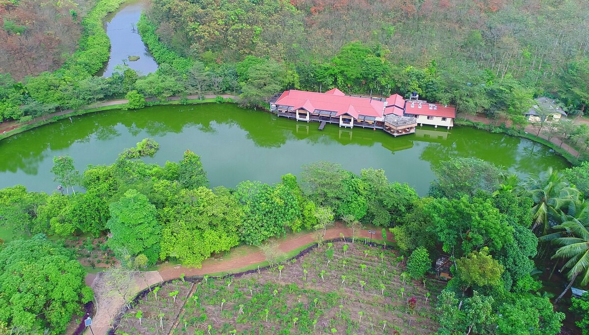 Lake Serenity度假村和水疗中心