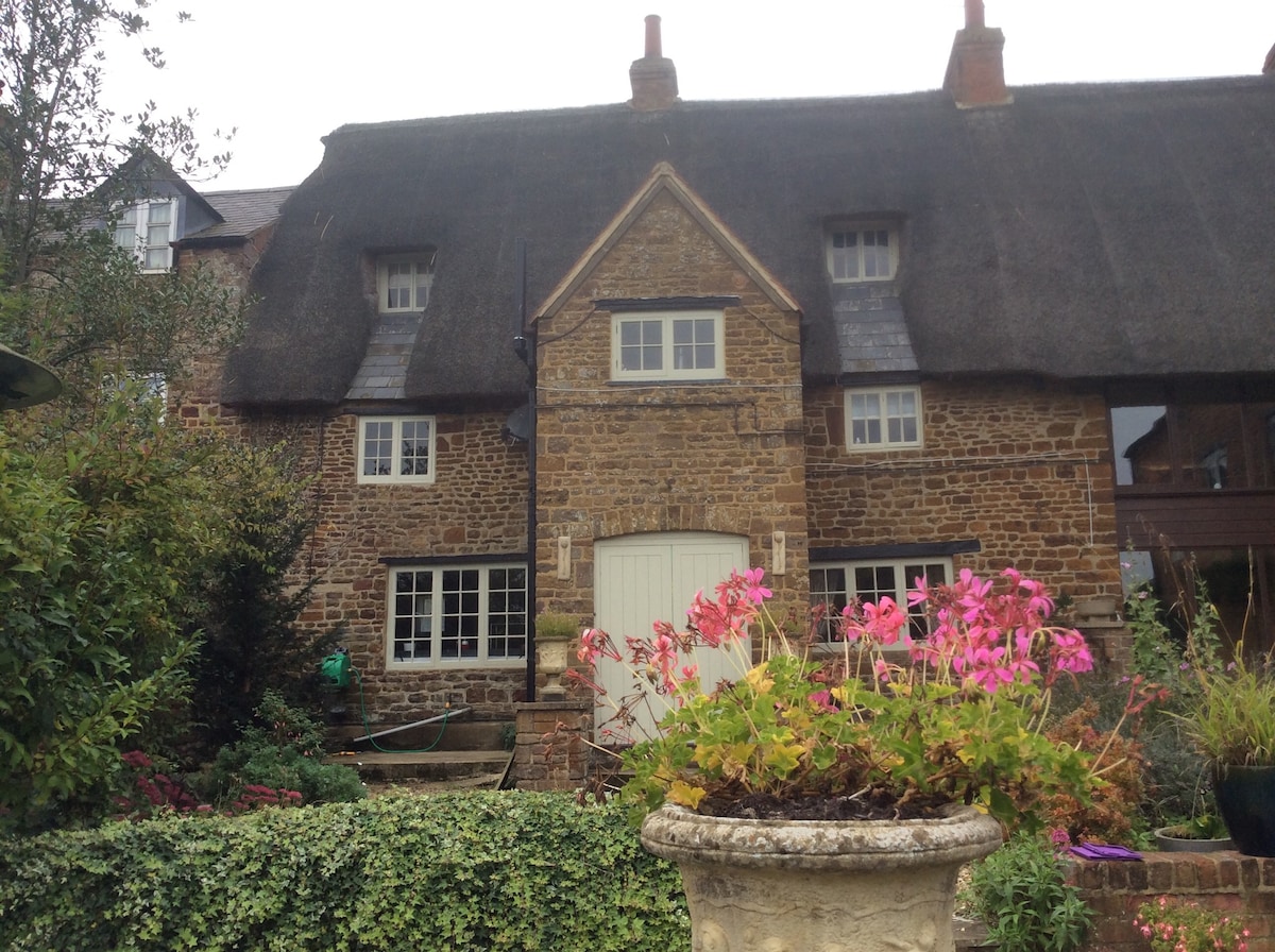 Thatched cottage