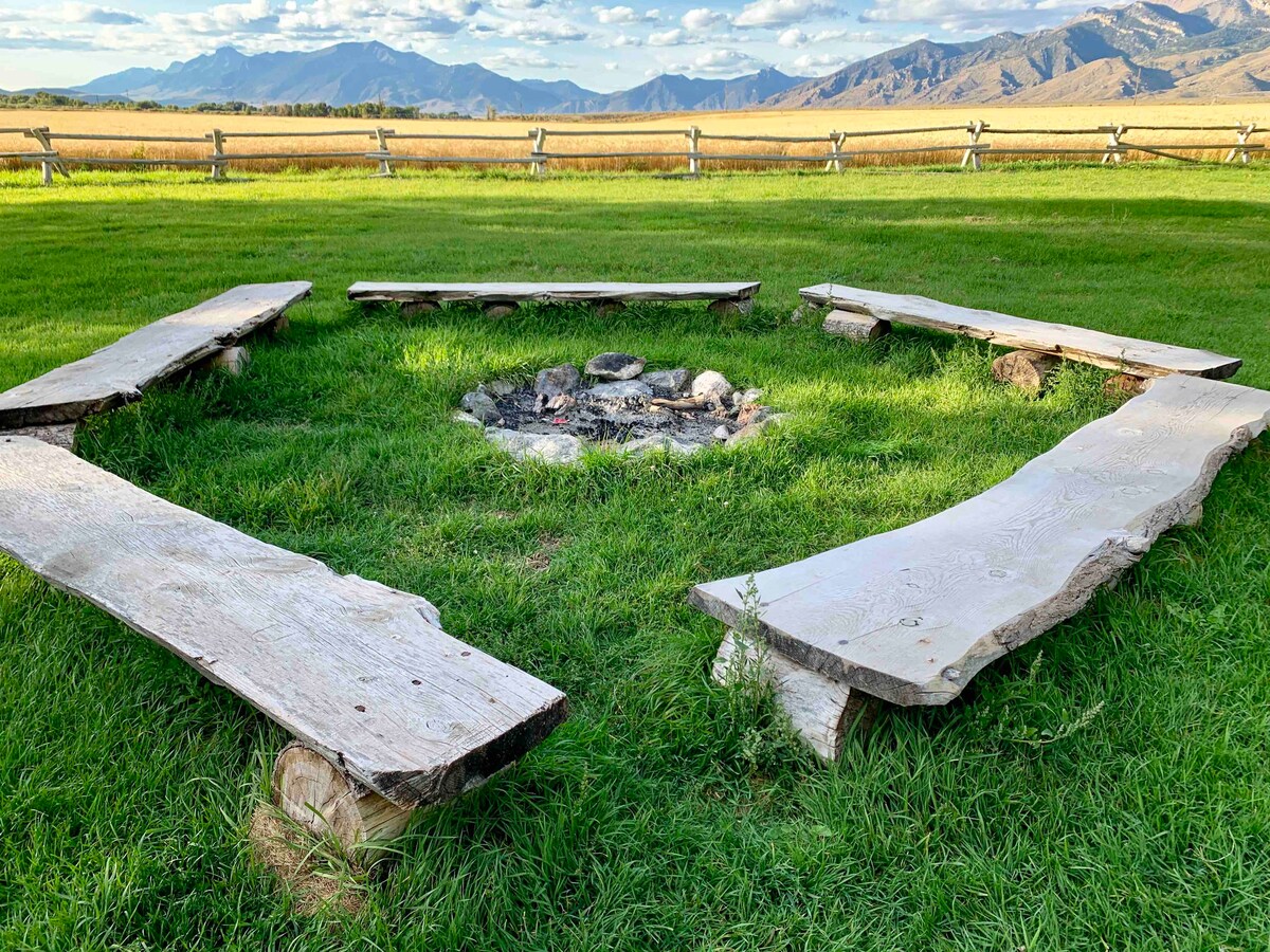 King Mountain Ranch Pioneer Home