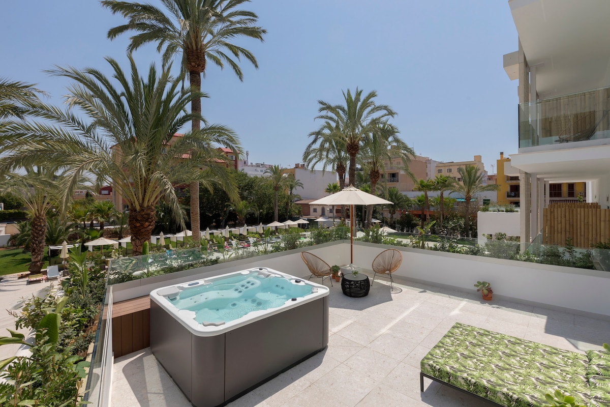 帕尔马(palma) · 整套酒店式公寓 · 小套房,配有大型私人露台和按摩