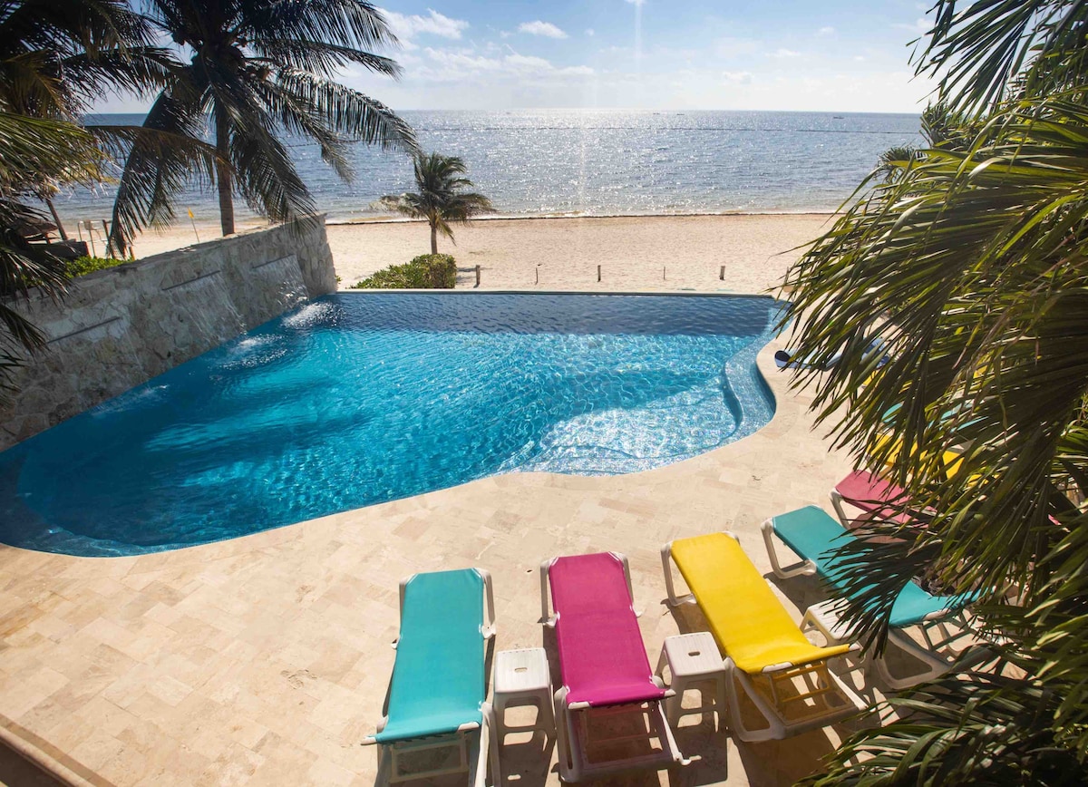 Beachfront Villa & Infinity Pool: 5 or 7 Bedrooms