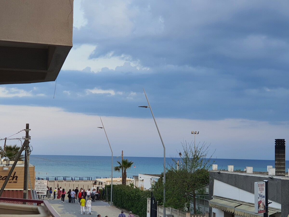 Casa con vista sul mare