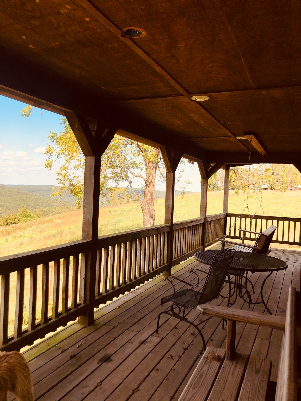 Ozark View Cabin #2 ~ beautiful forest view