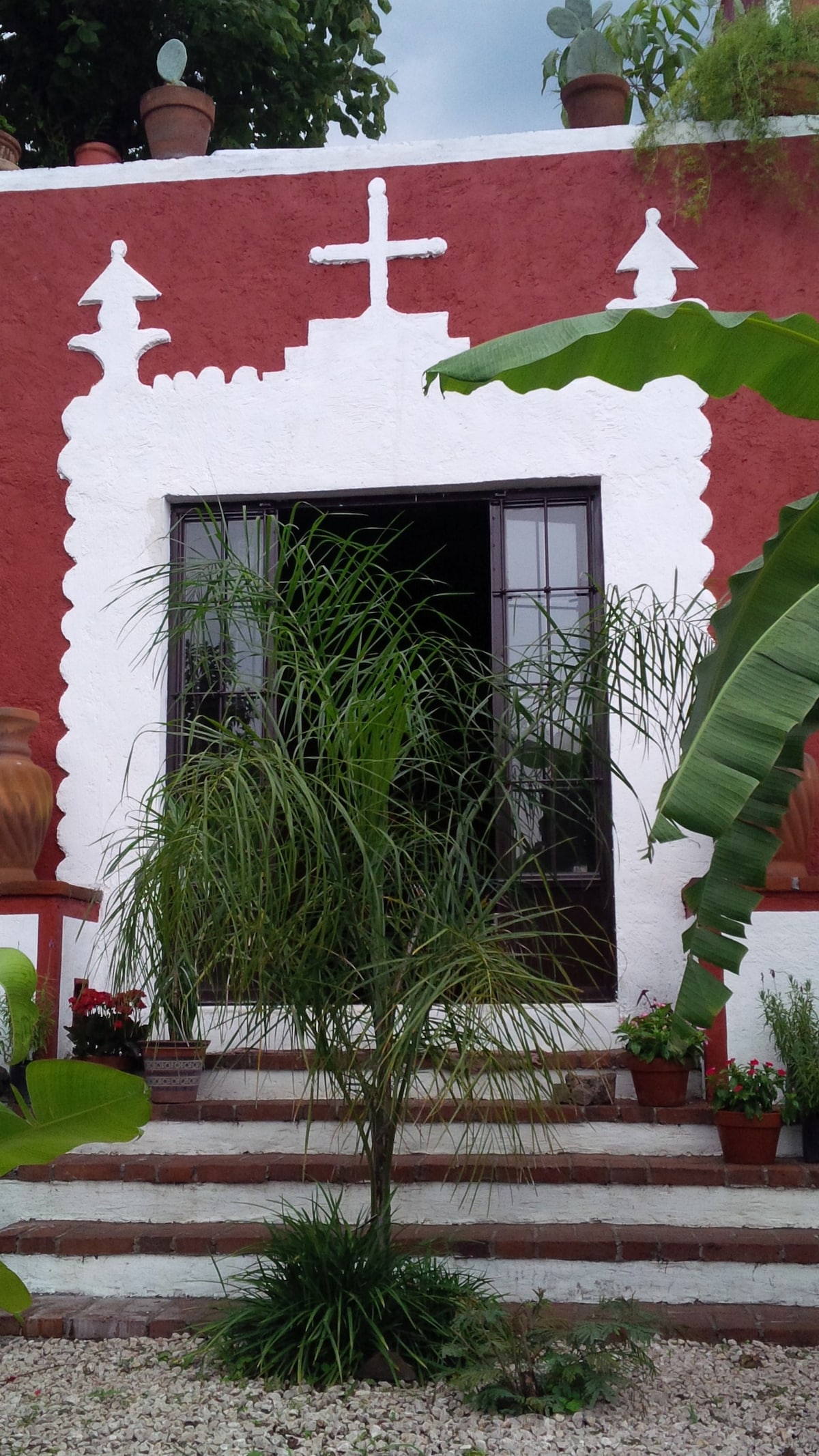 Tepoztlán ：艺术与生活的单卧室小屋