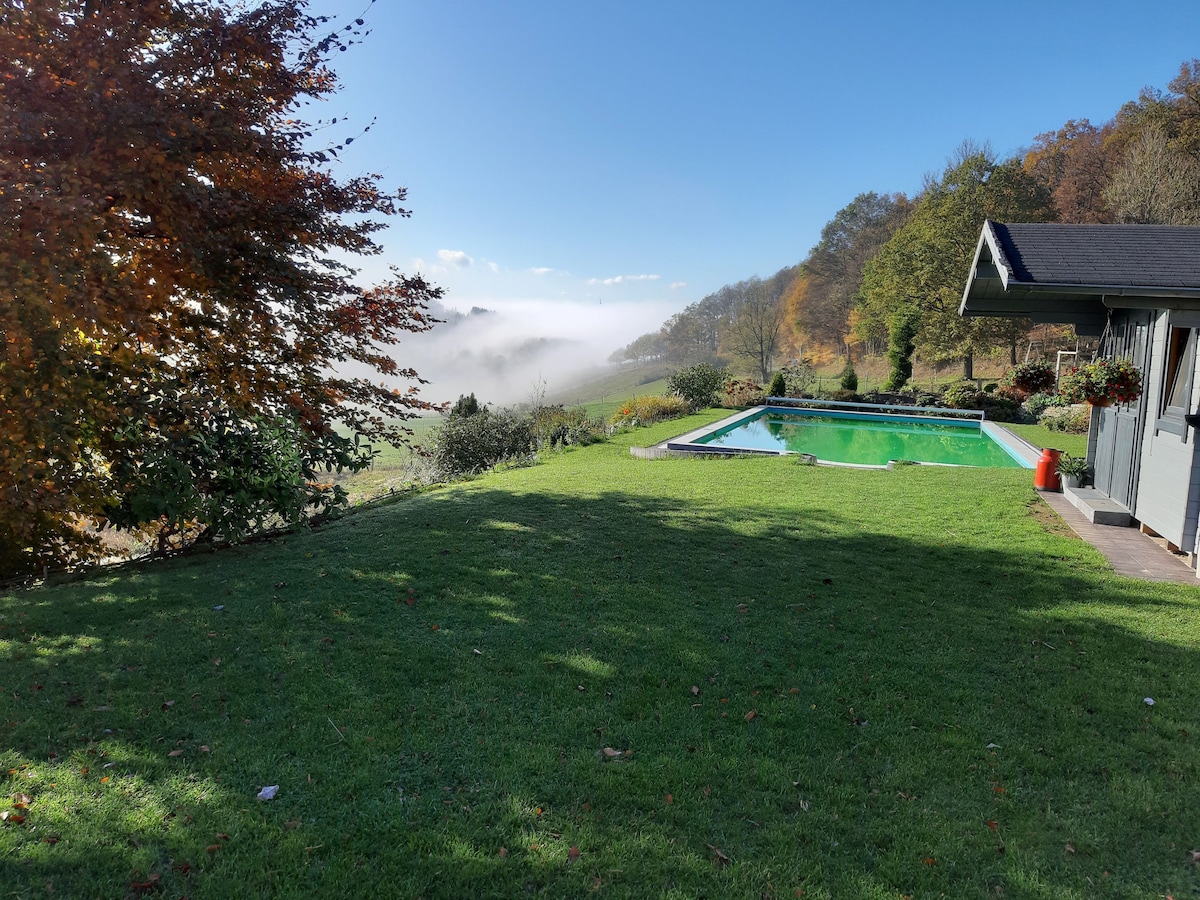 Ferienwohnung Weitblick Büffel 
's Hof