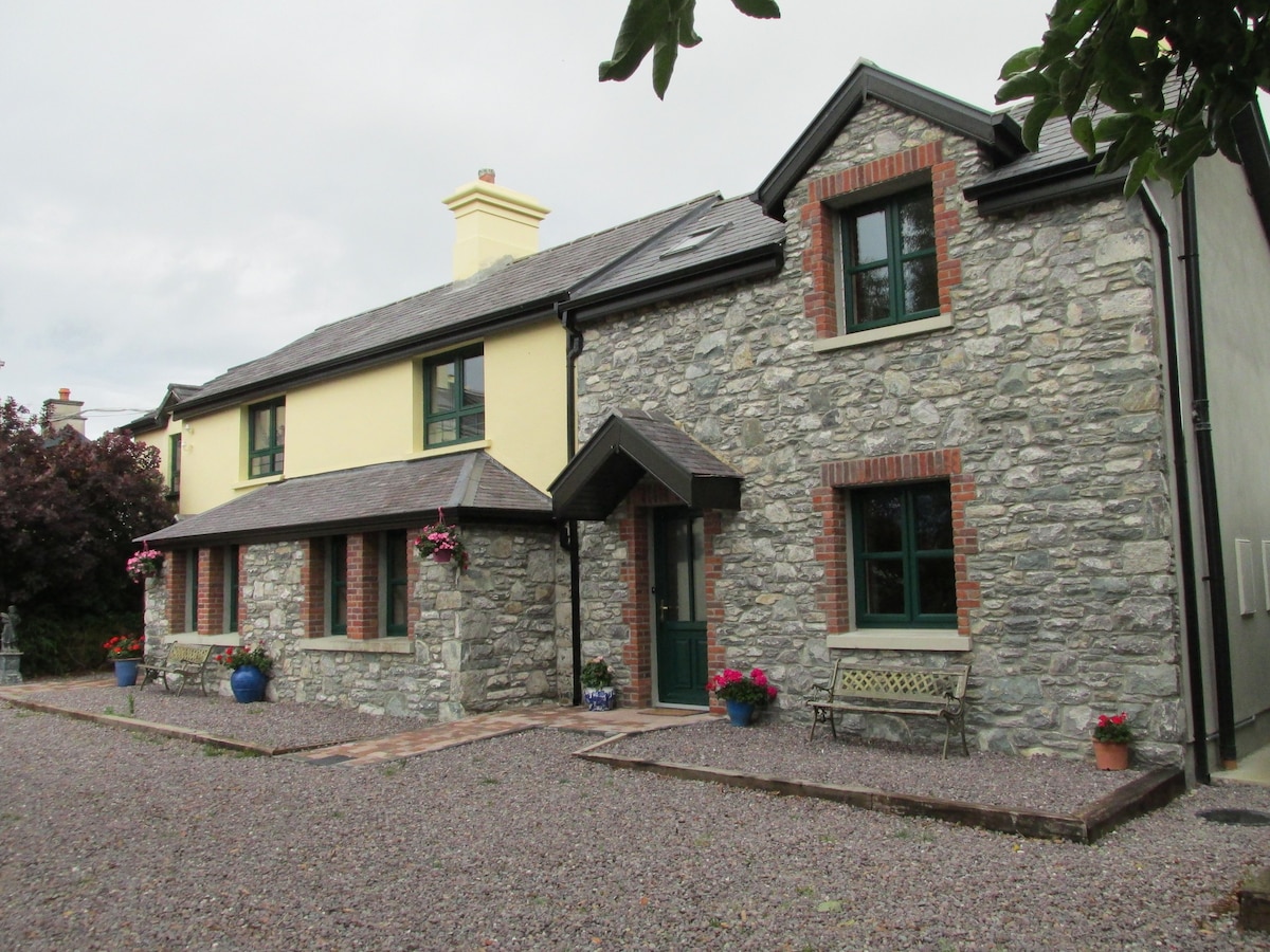 Lakeview cottage, Muckross Road, Killarney