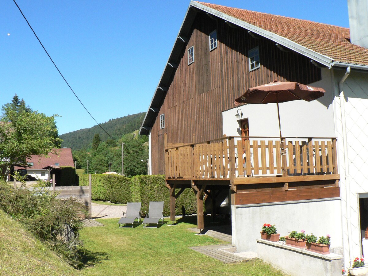 Au coeur du Chajoux , appartement meublé 5 per