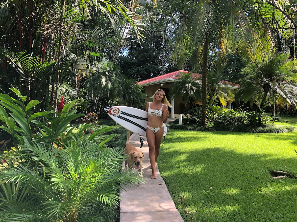 Riviera Jungle Villa! Walk to Surf, River Trail