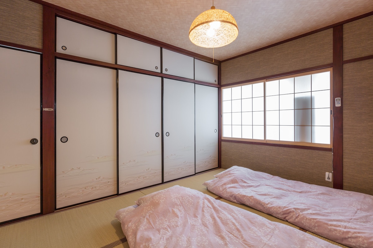 Leeki Studio Kyoto ；榻榻米客房，可供2人入住