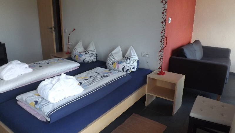 希塞尔霍夫度假酒店（格拉芬豪森） ，双人客房，舒适，带淋浴间和马桶