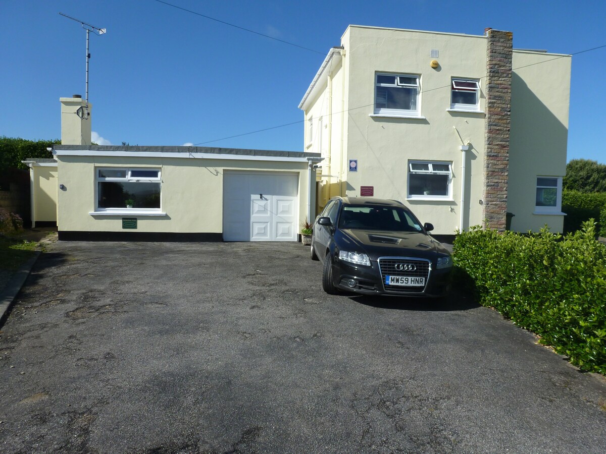 Sennen Cove Cottage