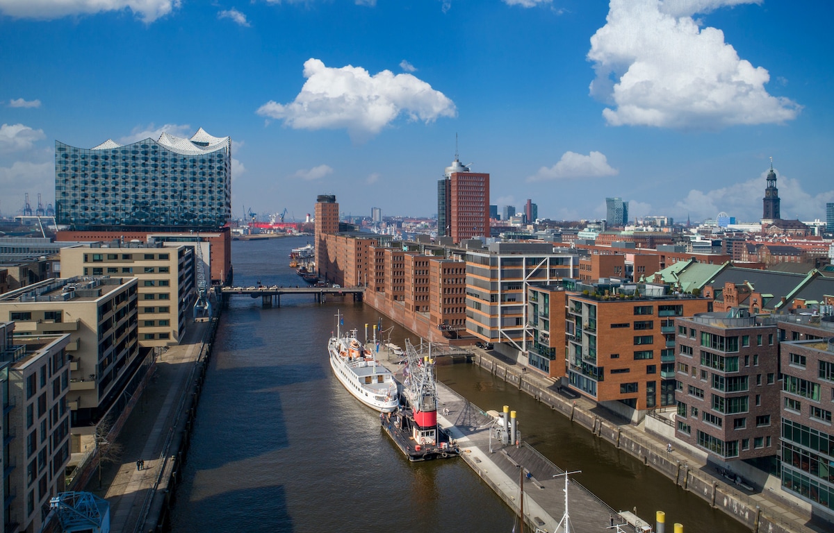 Hafenkran Hamburg - HafenCity Hideaway