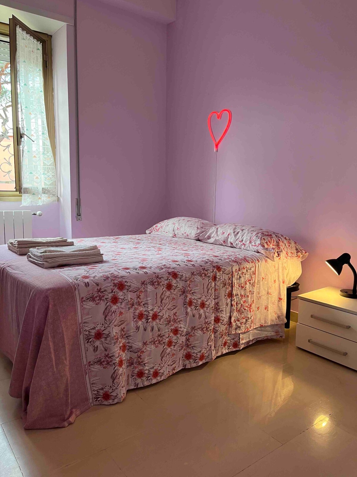 Private Pink room