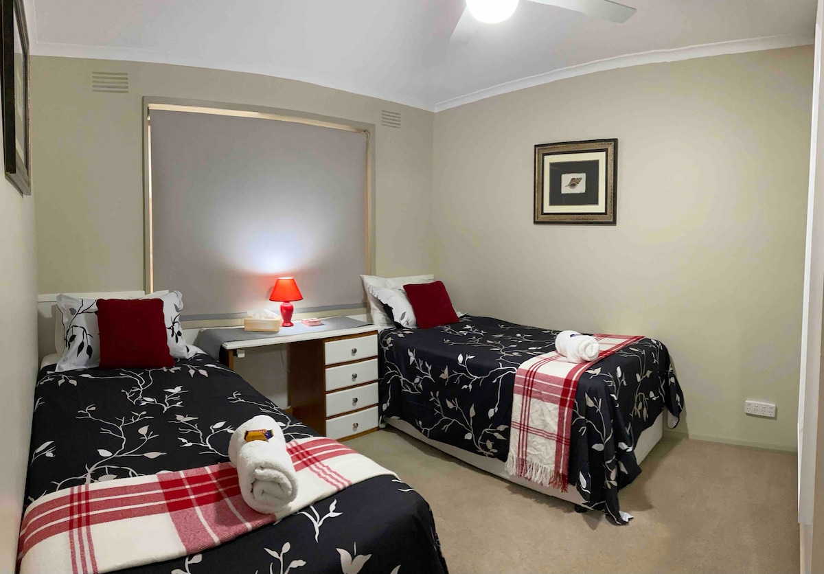 Central Red BnB Wodonga