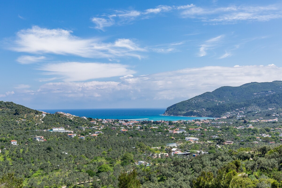 VILLA ANTIGONE - SKOPELOS  LUXURY RETREAT