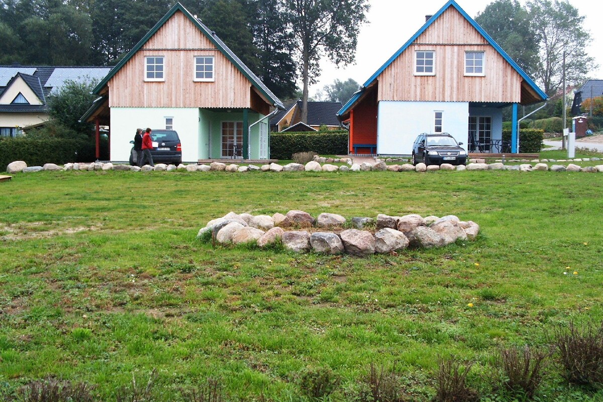 Holiday home near the beach with lake view