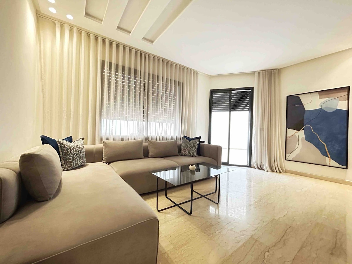 Luxoria Modern Studio with a Terrace Bourgogne