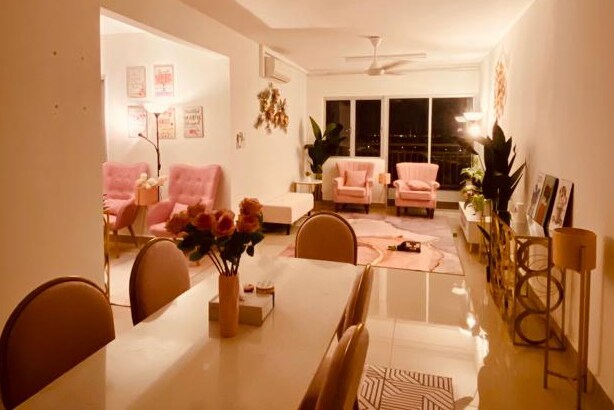 Pink House、Eco Granduer、Bandar Puncak Alam