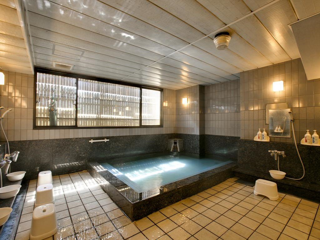 3分钟- >日本桥站/日本风格的房间/浴室