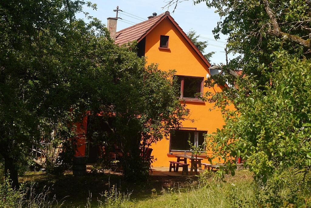 Kleineicholzheim -带大花园的乡村房屋！
