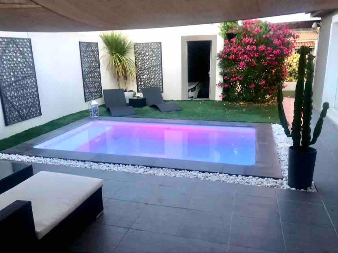 舒适的别墅， 2个花园，带私人泳池， Aix-Mars