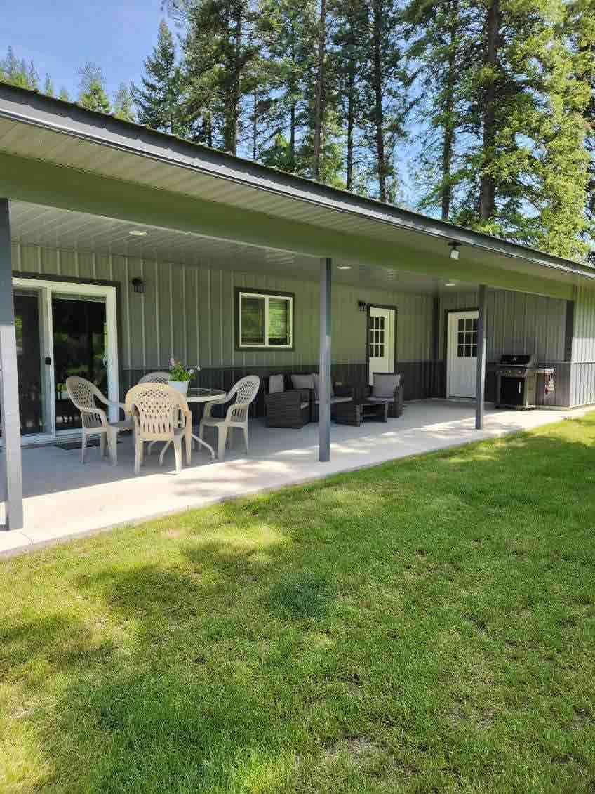 Streamside Reflections-Quiet Home-Private Pond