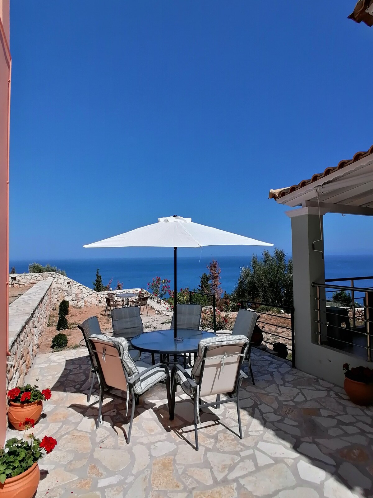 Villa ioli at the sea breathtaking view & sunset