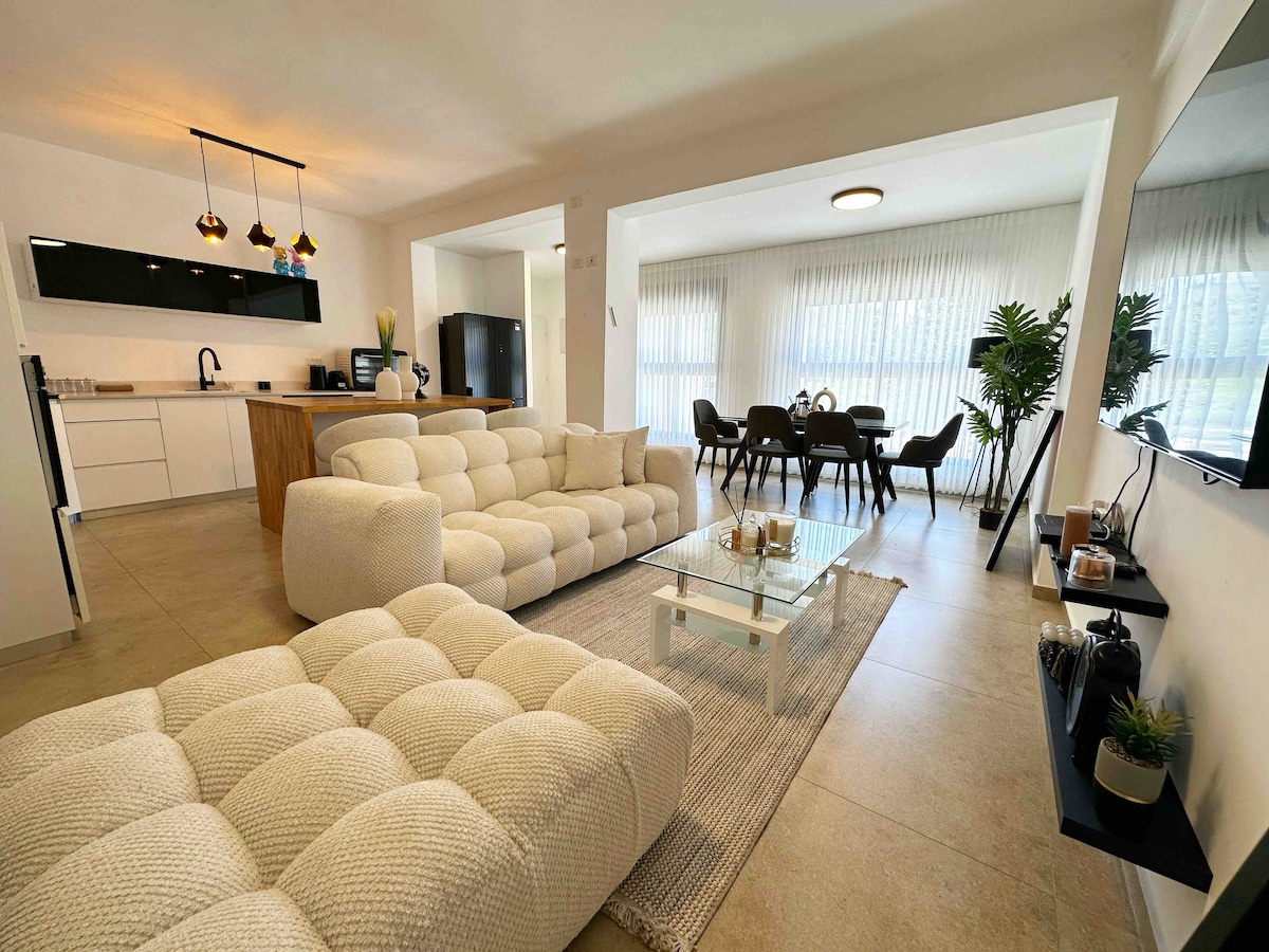 Luxury apartment in the German colony Jerusalem