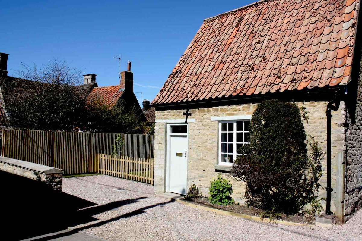 A small but perfectly formed one bedroom cottage