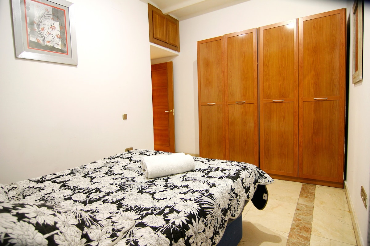 Apartamento Mad cortes ， 1间宿舍， 5人， 55平方米， 3D