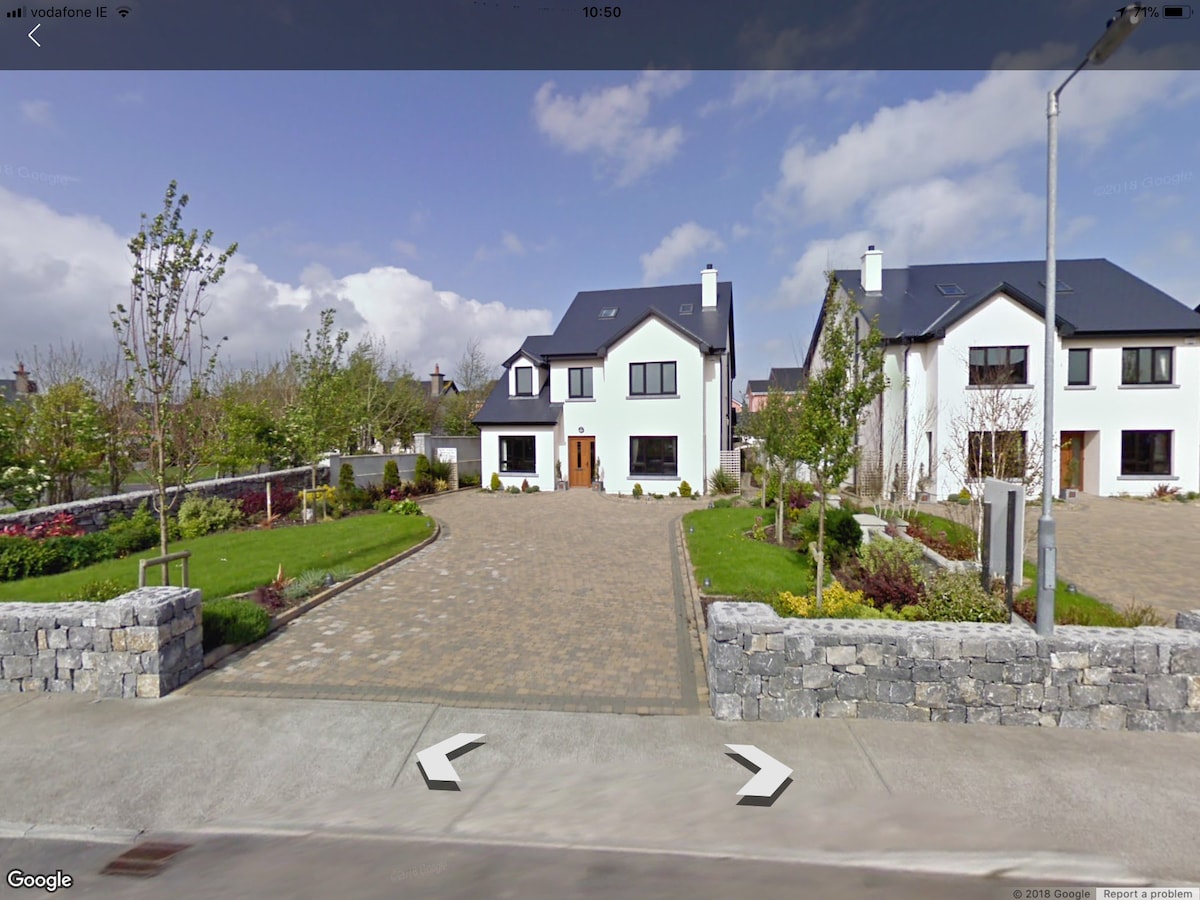 Luxury family home perfect for exploring Galway