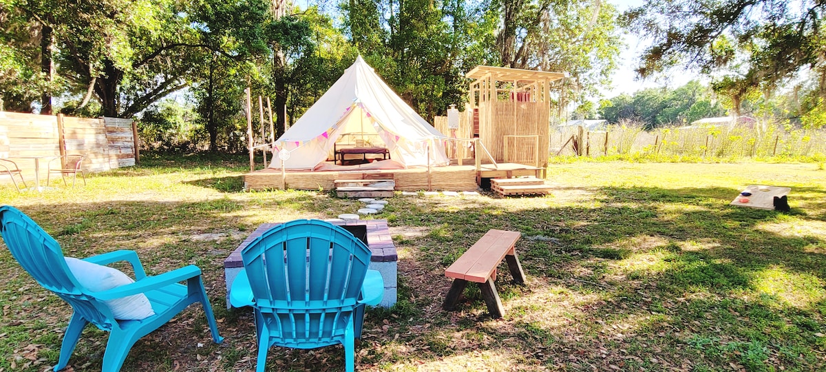 Cozy Glamping Retreat @Turkey Berry Patch (2acres)