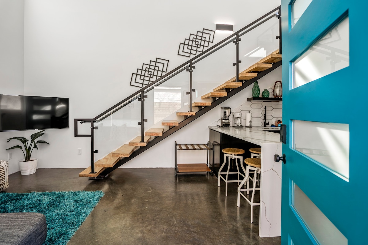 Quantum Tiny Loft at East End_Revitalized