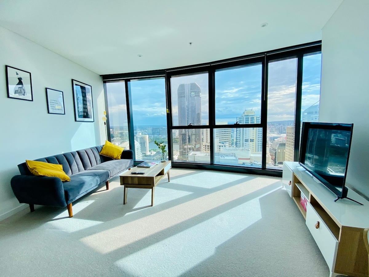 BNE CBD Garden & Riverview KING Bedroom Apartment