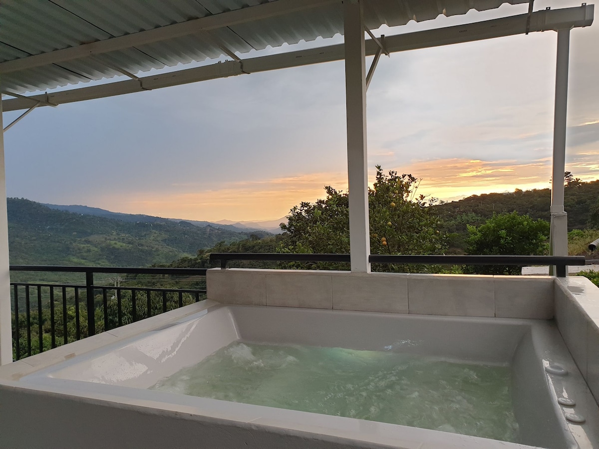 Ébano Casa Campestre Hermosa Vista con Jacuzzi