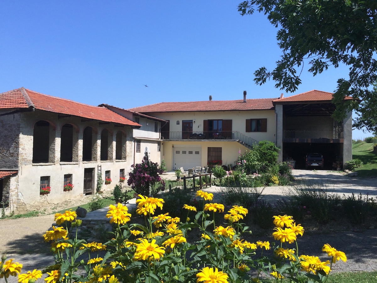 Cascina Belbo Luxury B&B