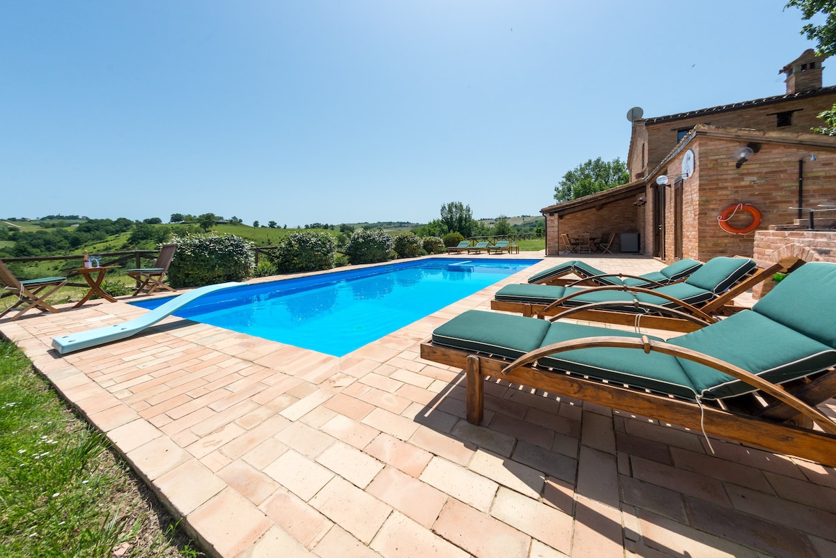 Villa Orrizonti - Enjoy the peace in a secure way